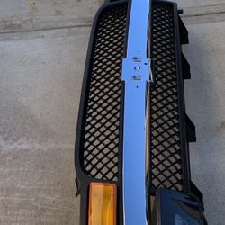 Chevrolet Express Grile And Headlights