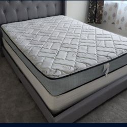 Full Bed With Mattress And Boxspring