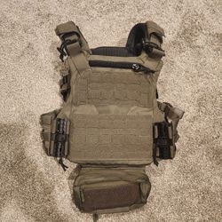 QD Plate Carrier With Backpack Attachment