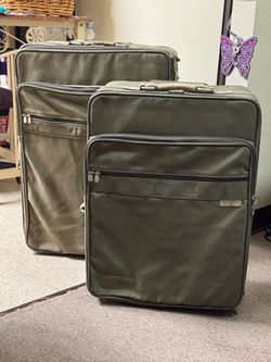BRIGGS & RILEY SUITCASES. LIFETIME GUARANTEED. VINTAGE. SEE POST.