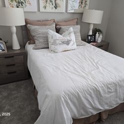 Full size bedroom set