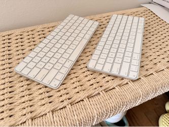 apple magic keyboard x 2. great condition, both work perfect