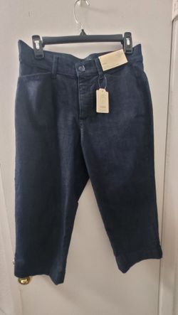 St John's Bay Capri  Rinse size 8 misses