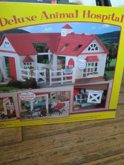 Breyer Deluxe Animals Hospital 