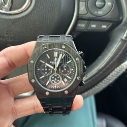 Blacked Out Watch