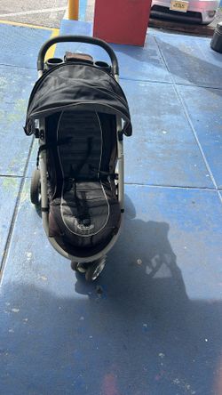  Graco Stroller