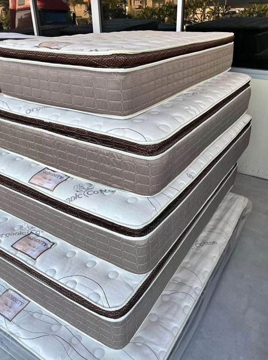 Queen Size Serenity Pillow Top Mattress