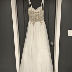 Formal A Line Ball Gown Size Large