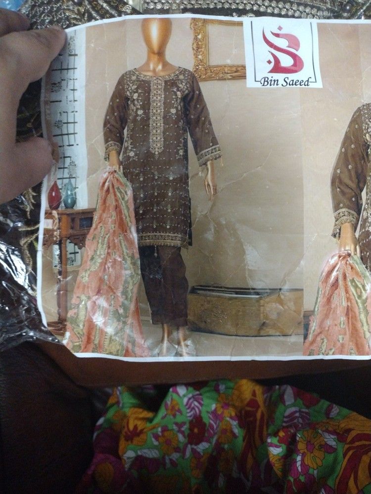 Pakistani Stitched Xl 3 Piece Suit