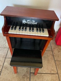 Children’s upright Piano