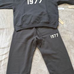 1977 essentials sets xs-xl