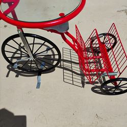 Tricycle plant stand