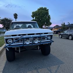 1977 Ford F-100