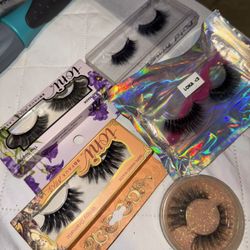Eyelashes✨