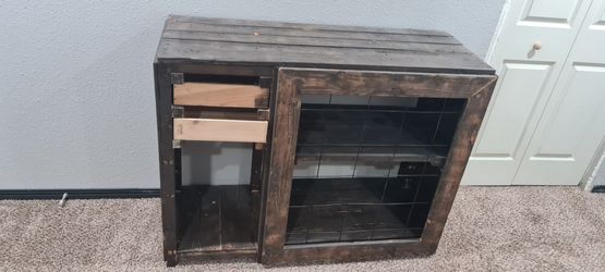 Liquor cabinet