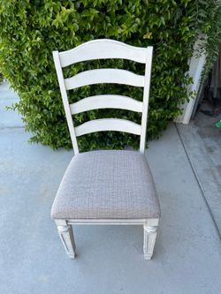 Dining chair $20