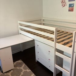 Children’s loft bed/desk combo