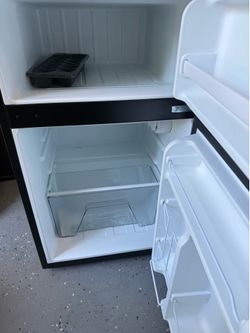 Protor silex dorm refrigerator 3.1 cu ft