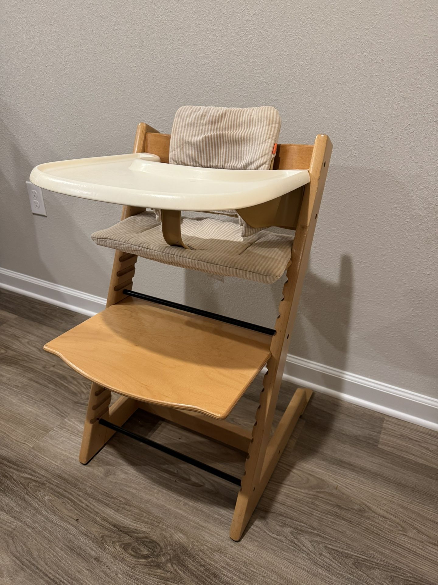 Stokke Tripp Trapp Highchair