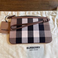 Burberry Peyton Clutch Wristlet Pouch House Check Canvas