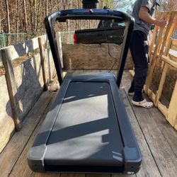 NordicTrack  Commercial 1750 Treadmill 