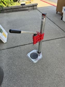 Bottle Capper