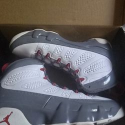 Jordan 9 Retro Fire Red