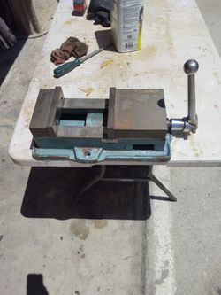 Enco machinist vise