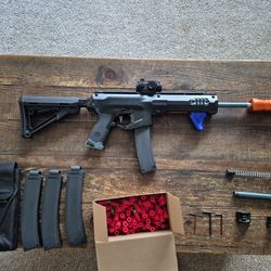 Worker Seagull Blaster (nerf blaster) full custom loadout