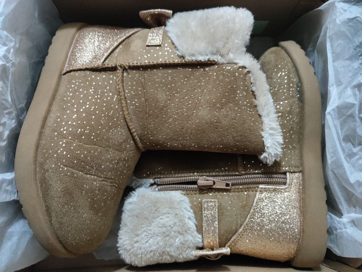 Girls Boots
