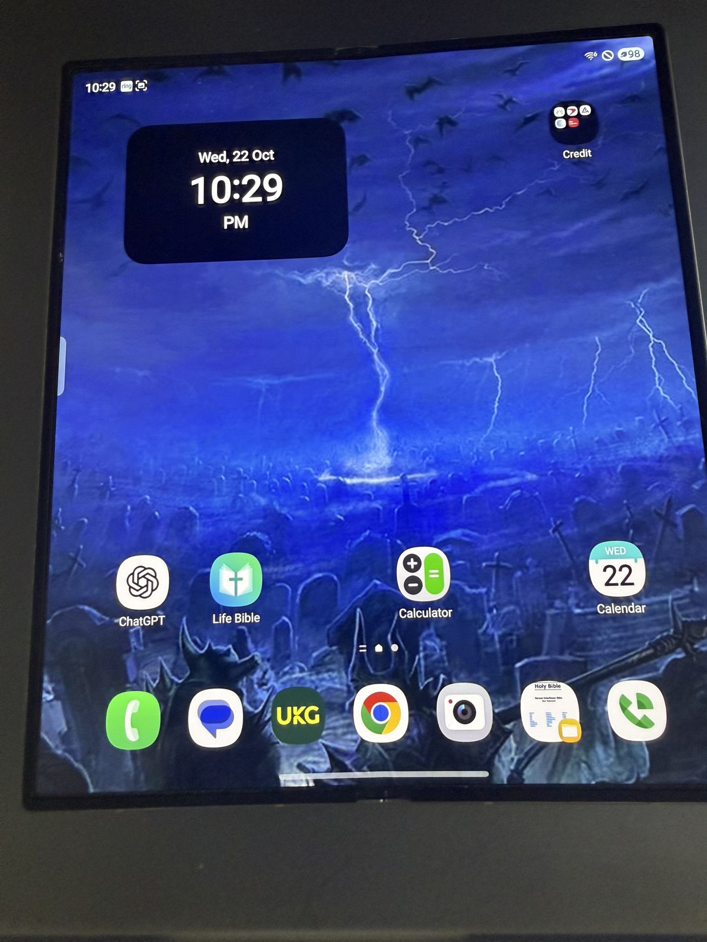 Samsung Galaxy Z Fold 6 – 256GB (Unlocked) – Mint Condition – $650 Firm