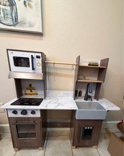 Kitchen toy