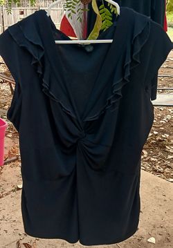 Black Ruffle Twist-Front Blouse 2X