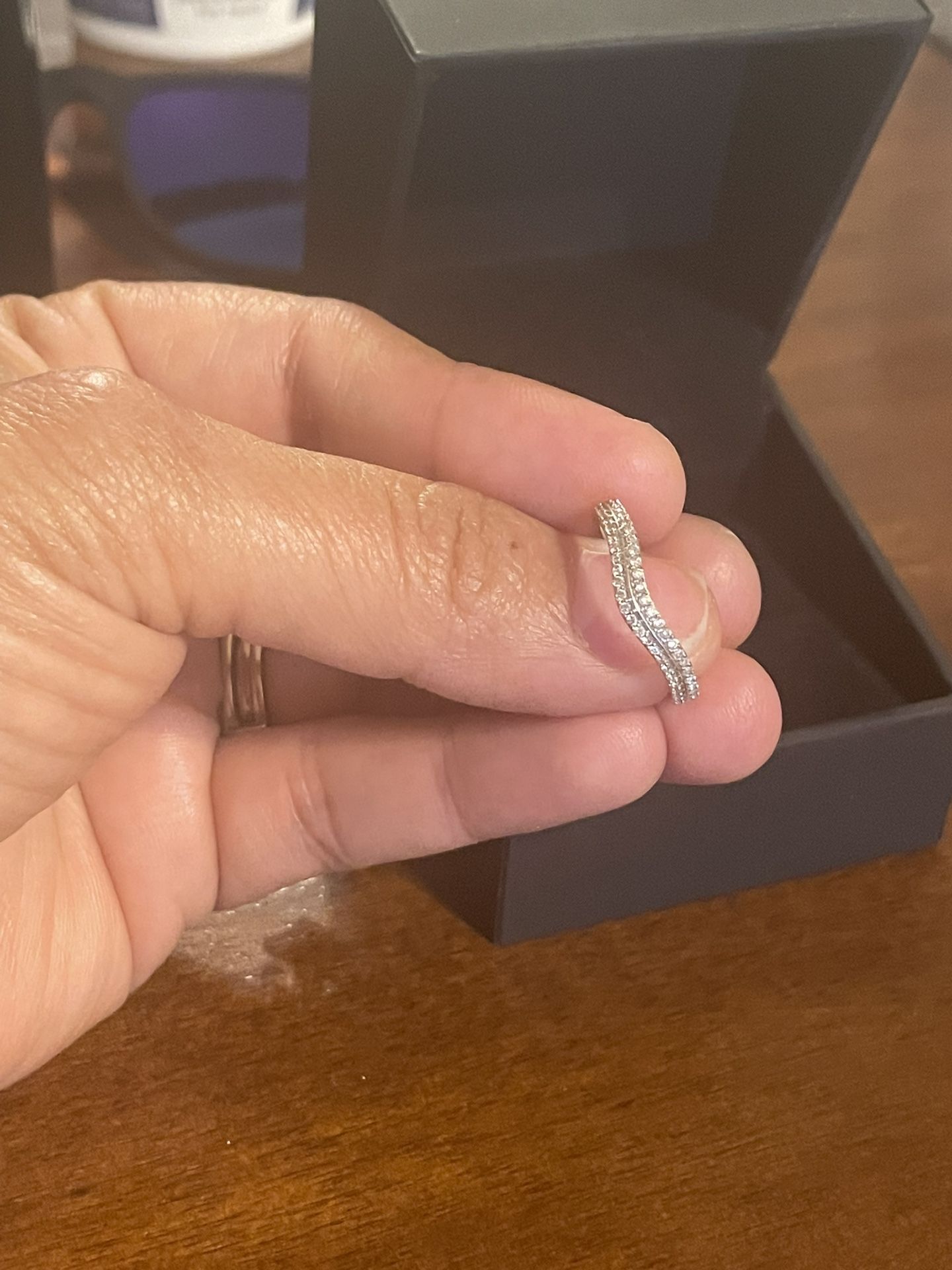 Zales Woman Wedding Band