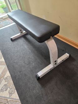 Body Solid Flat Weight Bench