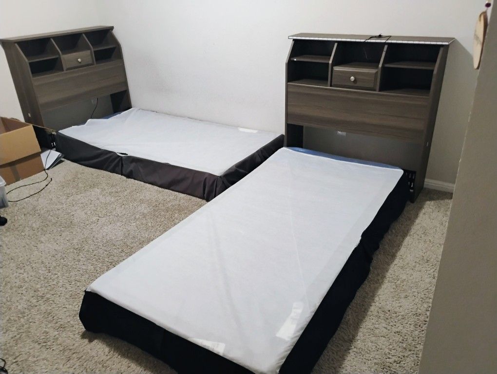 2 Twin Beds Headboard Box spring Rails (NO MATTRESS) for Sale in Round ...