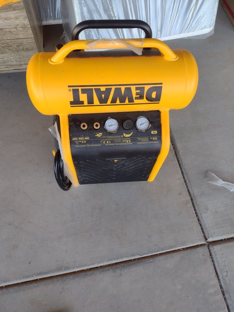 Air Compressor 