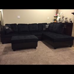 Black Microfiber Sectional Couch