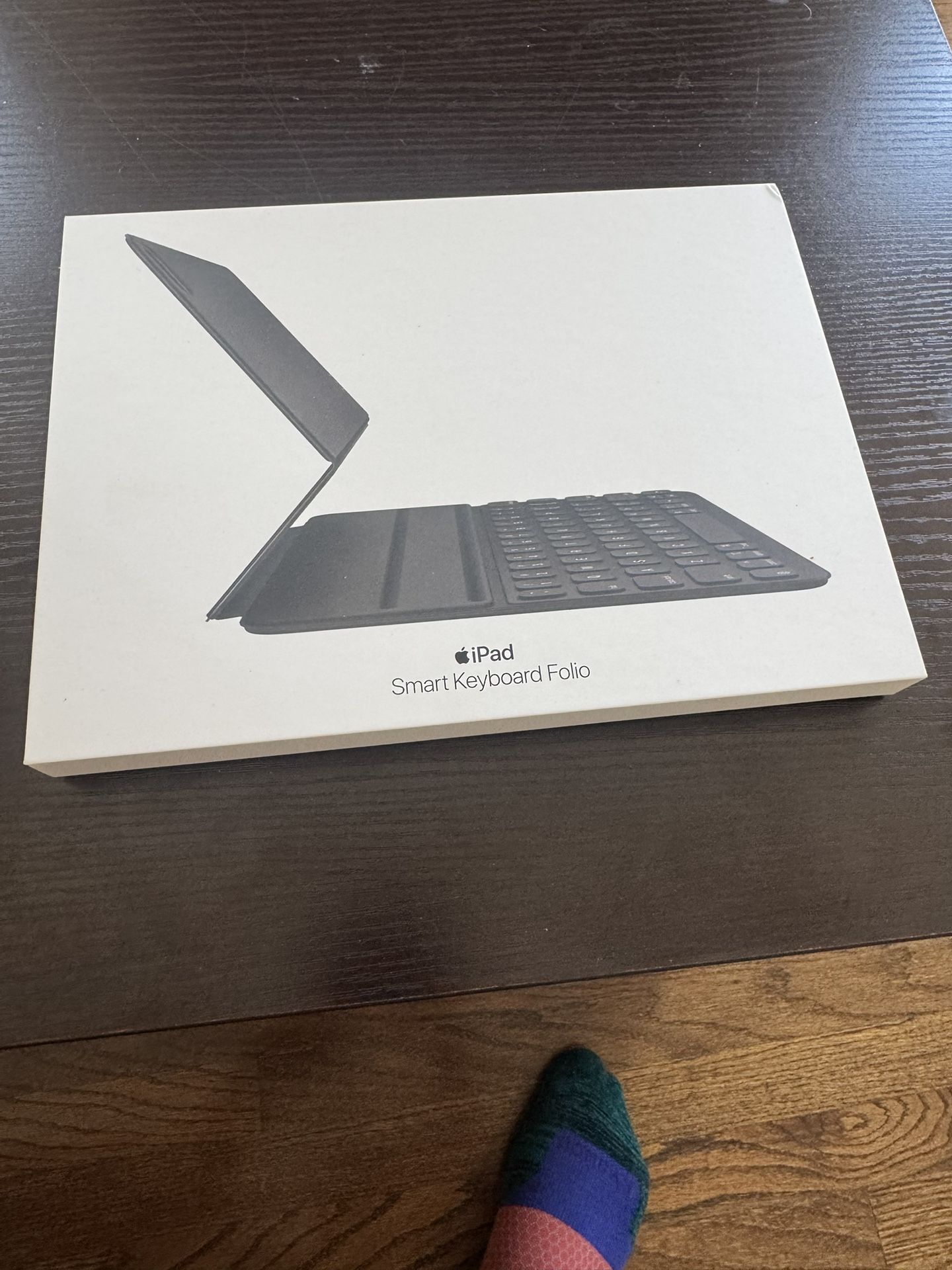 Apple Smart Keyboard Folio for iPad Pro 11” (1st & 2nd Gen) – Great Condition!