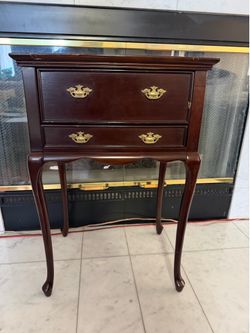 Vintage Bombay Company Queen Anne Jewelry Stand Table – Felt Lined Drawers