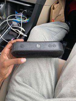 Beats pill plus