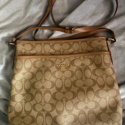 Coach F58297 Signature File Crossbody Bag
