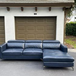 🛋️ Couch/Sofa Sectional - Faux Leather - Delivery Available 🚛