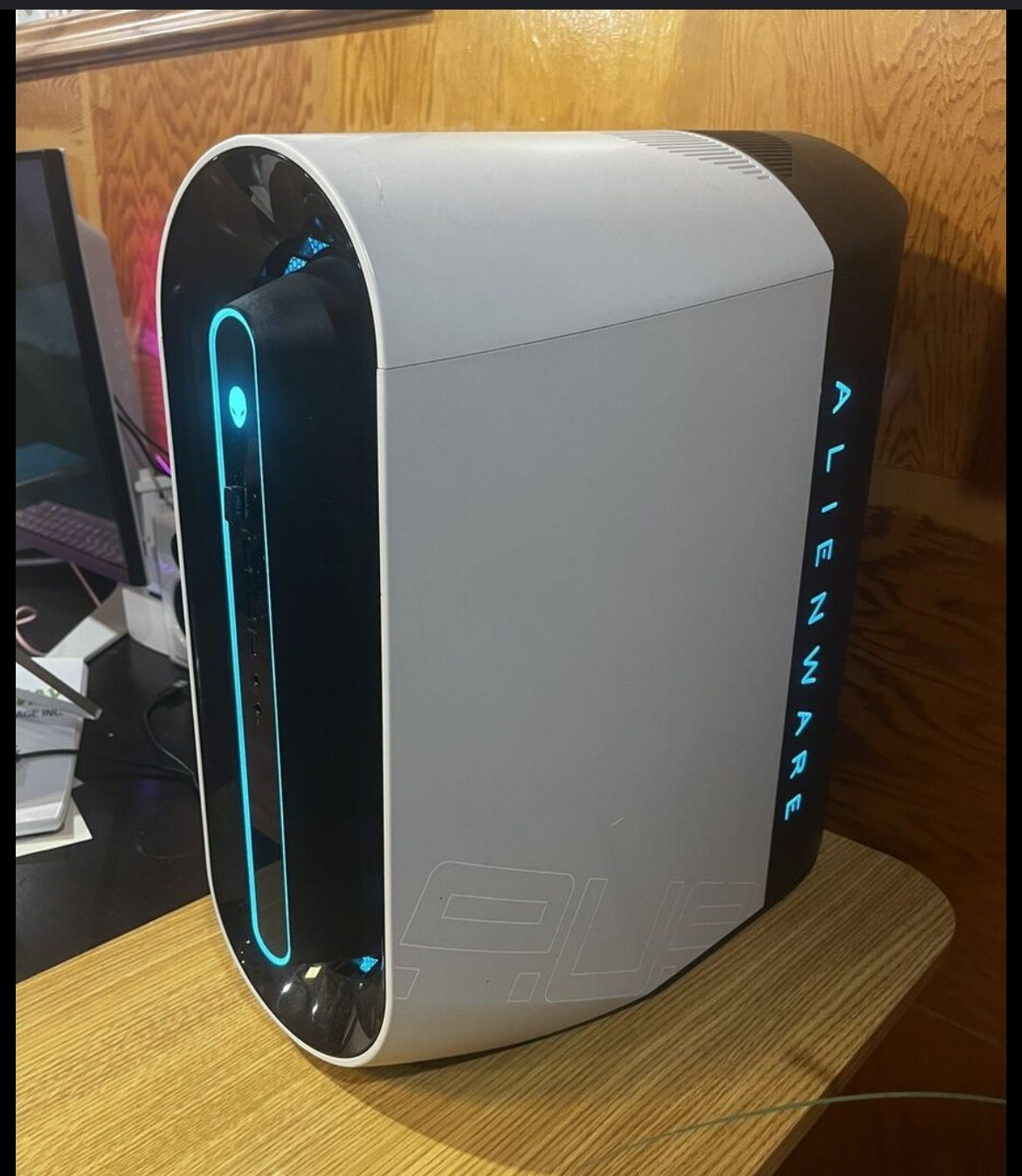 Alienware Aurora R11