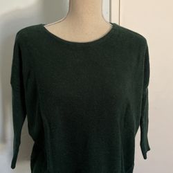 Green Sweater Size XS