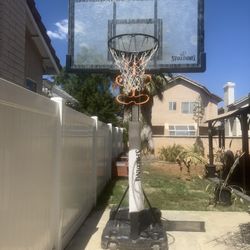Spalding Portable Basketball Hoop – Adjustable Height – Must Go