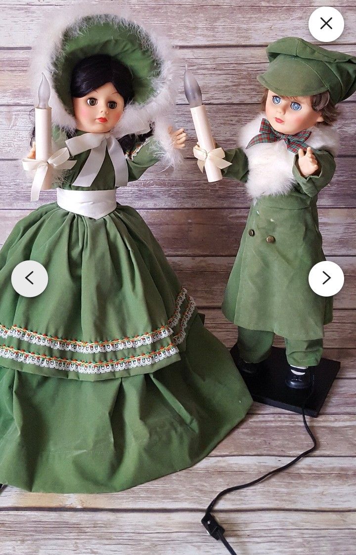 "The Original" Vintage Animated And Illuminated Little People Boy And Girl Christmas Dolls