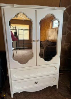 Elegant White Mirrored Armoire