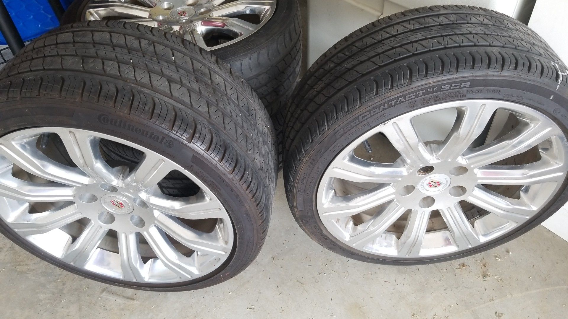 (Set of 4) 18 inch chrome rims and tires