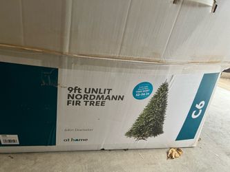 9ft Christmas tree